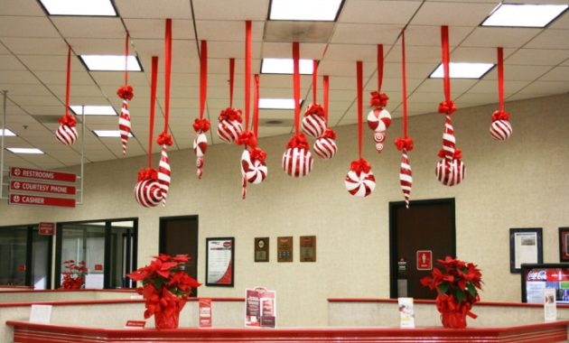 Christmas Decor for an Office A Festive Guide