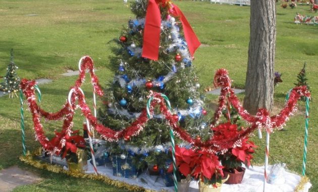 Christmas Decor for Gravesite A Guide