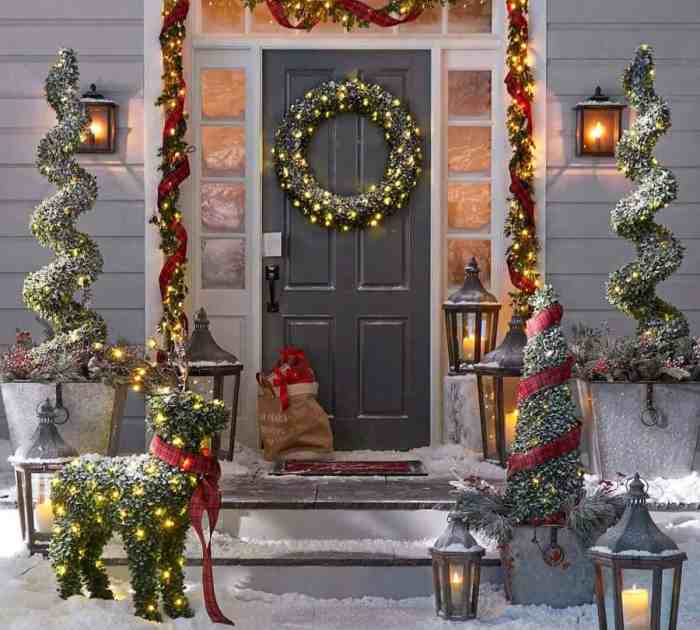 Easy outdoor christmas decor